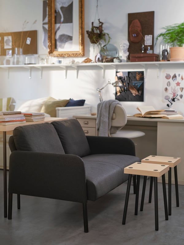 A beige VEBJÖRN desk