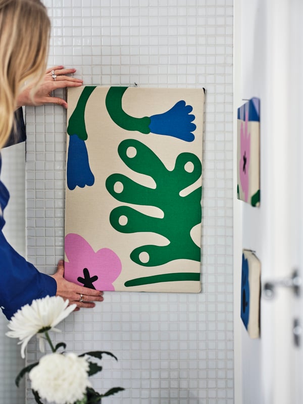 A multicolour FJÄLLDRABA pre-cut fabric